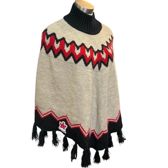 HBC Olympic Team Canada Women's Poncho Black Red Patterned Fringe One Size - Picture 2 of 12